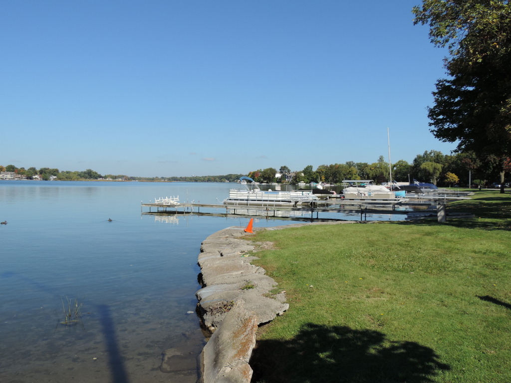 Lakefront homes for sale Sylvan Lake Michigan