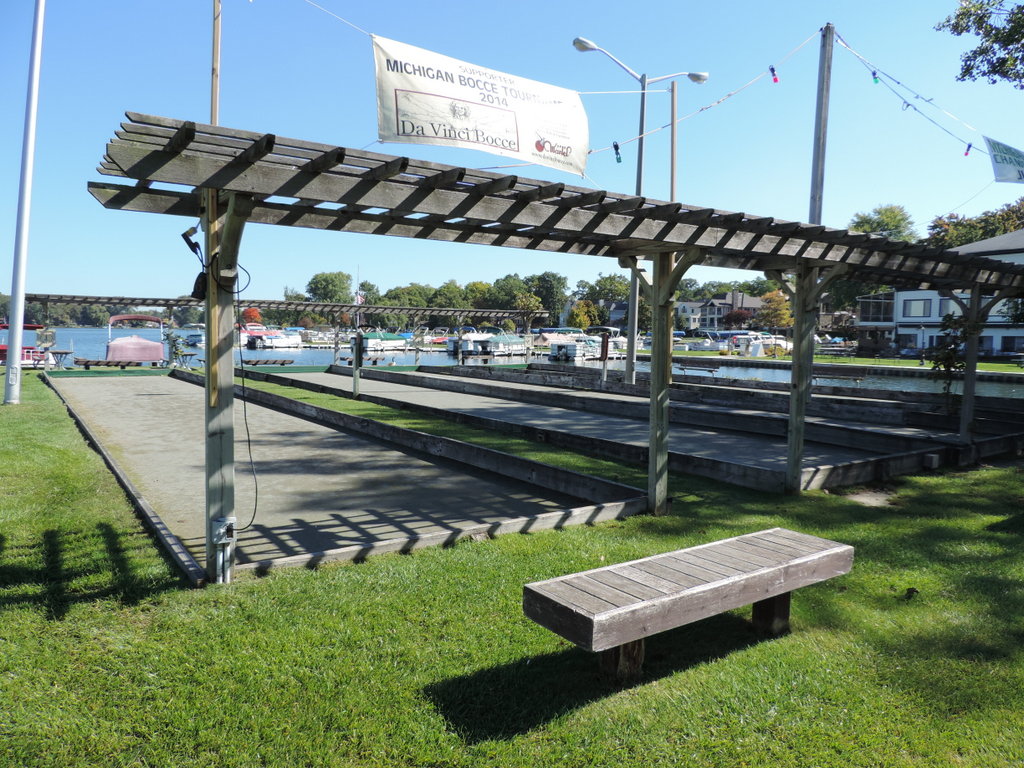 Lakefront homes for sale Sylvan Lake Michigan