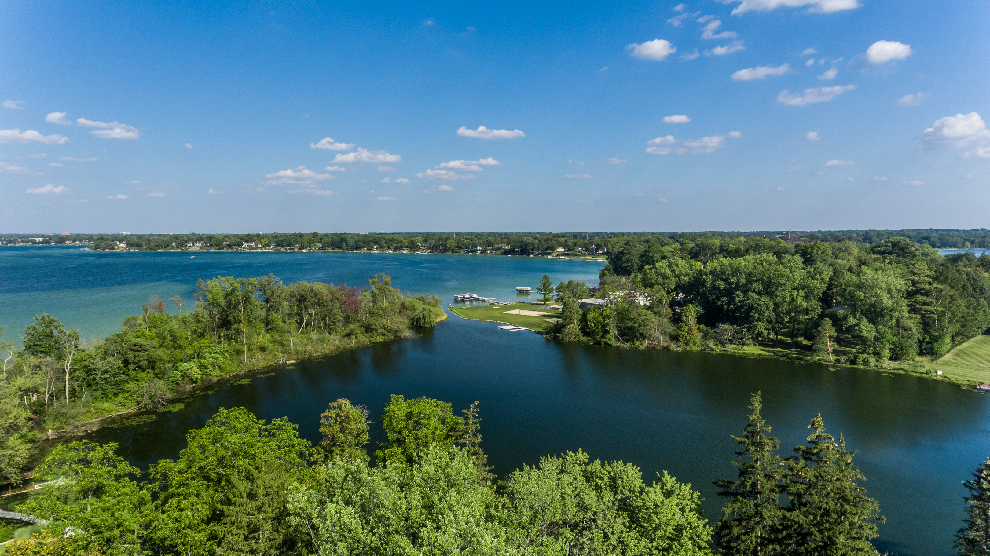 Dow Lake in Oakland County Michigan